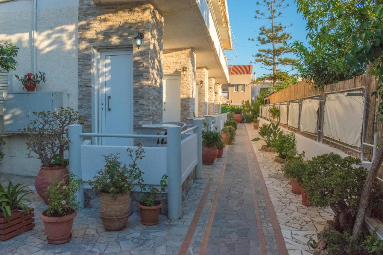Stefanie Studios Agia Marina エクステリア 写真